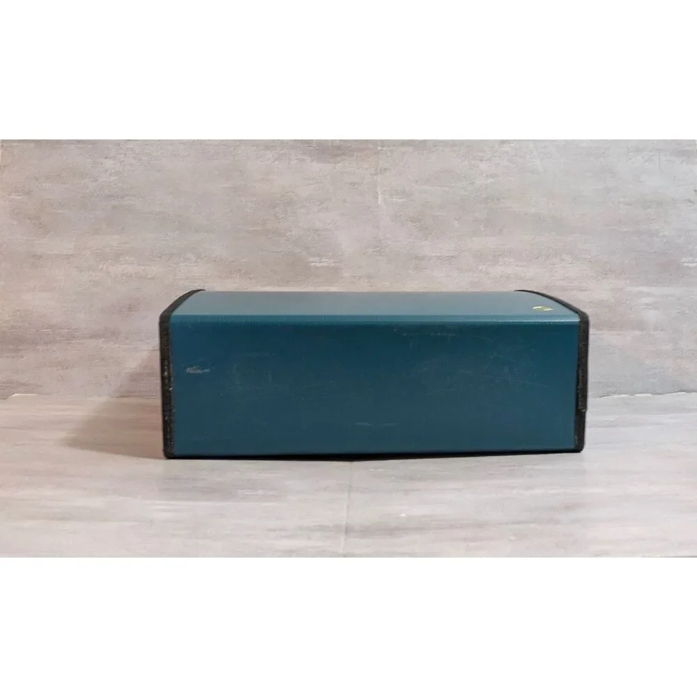 Expanding Accordion File Folder w/ twist locks